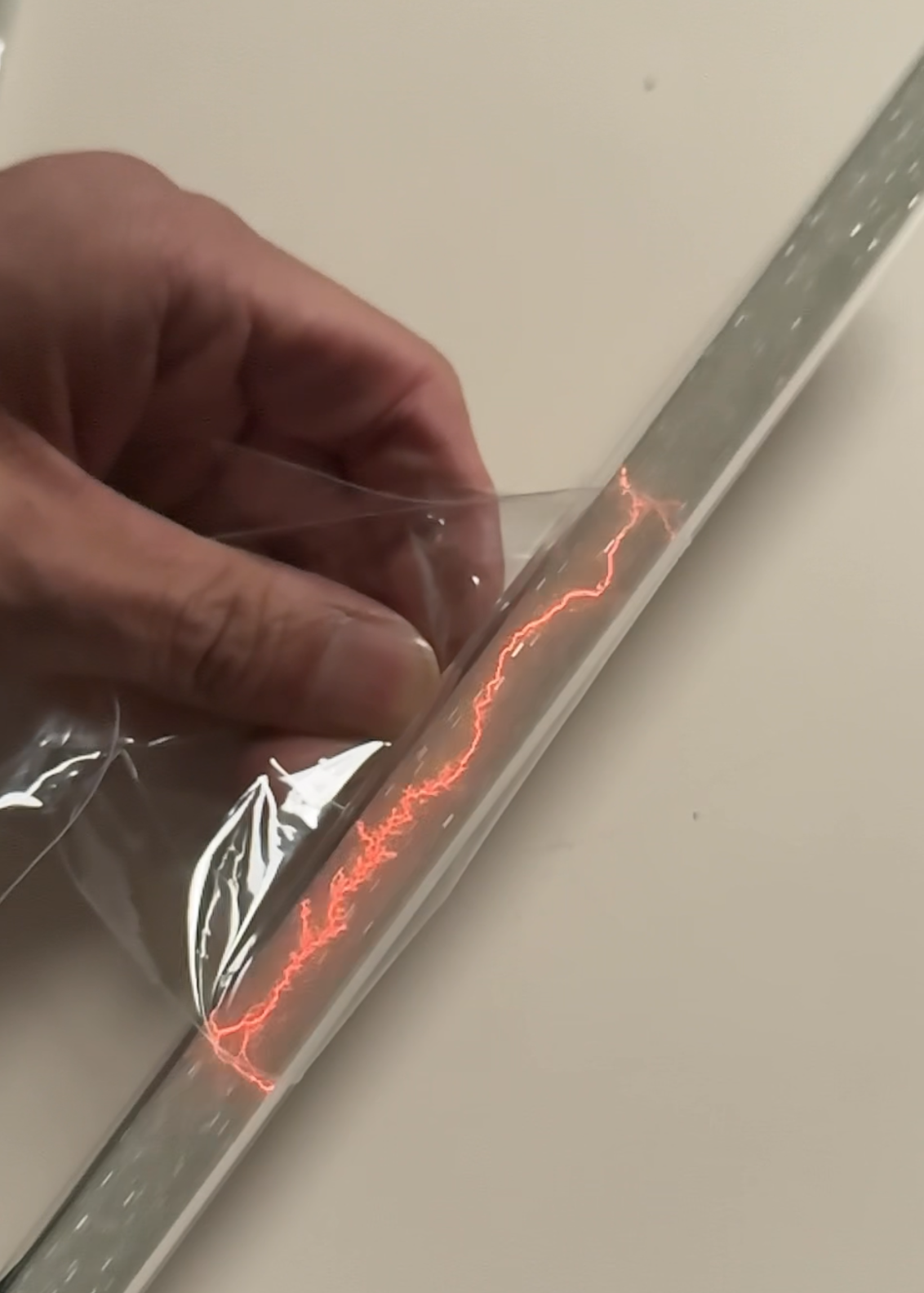 【手に入るのはここだけ！】　手の中で稲妻がきらめく！テスラ棒⚡️