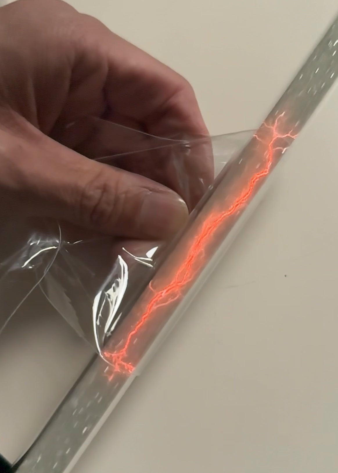 【手に入るのはここだけ！】　手の中で稲妻がきらめく！テスラ棒⚡️