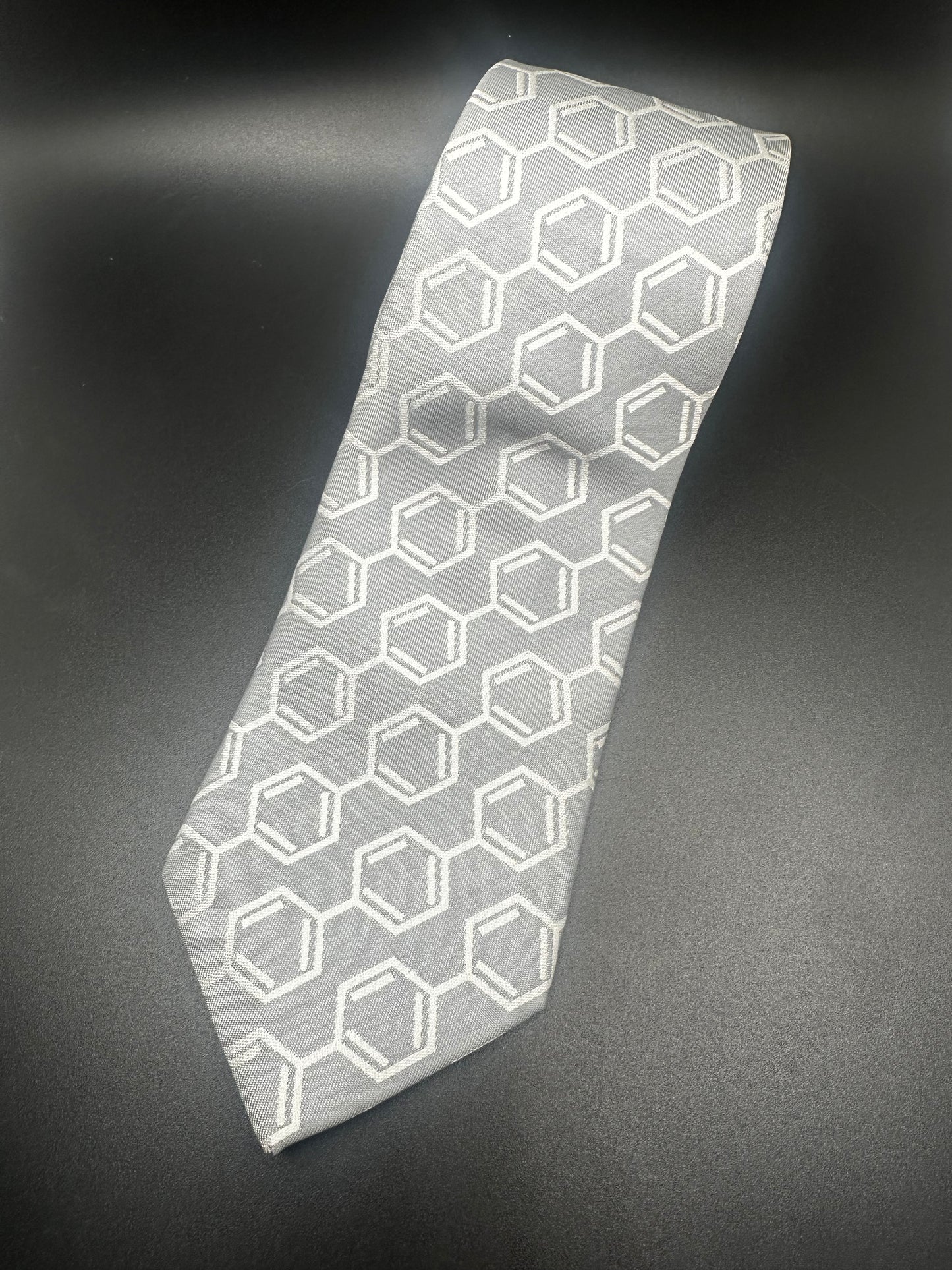 【NEW】GENKILABOオリジナルネクタイ（元素周期表・ベンゼン環）(単品)